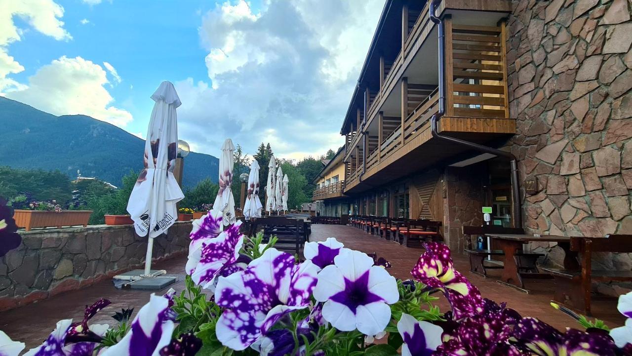 Hotel Panorama Panichishte Luaran gambar