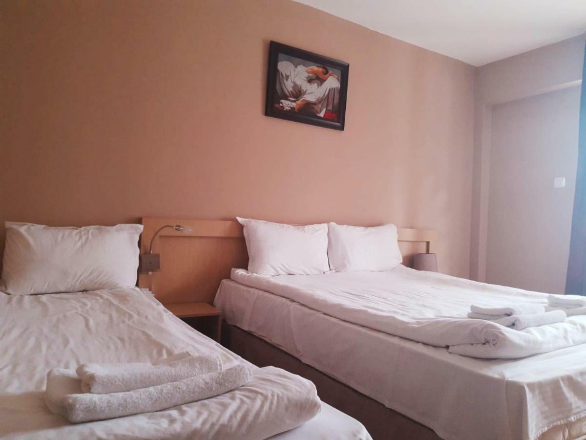Hotel Panorama Panichishte Luaran gambar